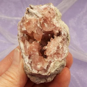 Raro Pieza Geoda Amatista Rosa Grado A 83g SN48804 - Imagen 1 de 4