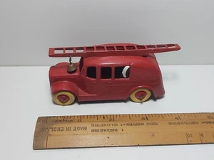 Vintage Dinky Toys 250 Streamline Feuerwehr mit Leiter und Klingel, restauriert  - Bild 1 von 7