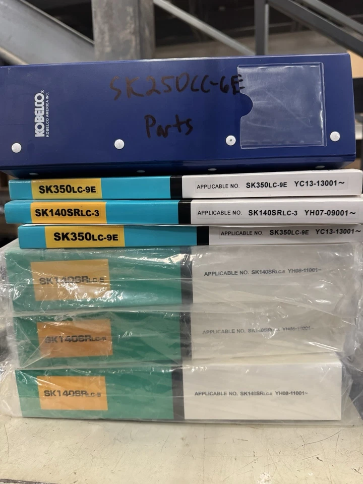 Запчасти и руководства по эксплуатации экскаваторов Kobelco в отличном состоянии 🼼 - Изображение 1 из 1