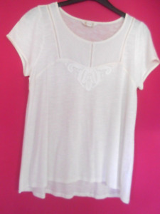 “BHS” GORGEOUS LACE TRIMMED IVORY COTTON MIX TOP SIZE 16 - NEW!!!