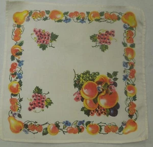 Square Napkins set of 3 Vintage Orange Green Fruit Linen - Picture 1 of 4