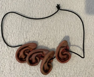 The Walking Dead Edición Limitada 2013 Disfraz Cosplay Orejas de Zombi Collar - Imagen 1 de 4