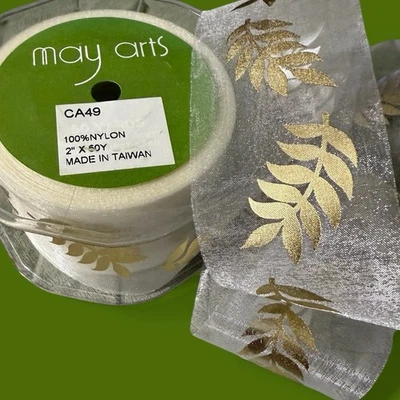 Cinta de organza May Arts marfil hoja de oro brillo suave - 2 pulgadas - 50 yardas Foto 1 de 2