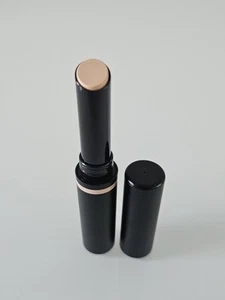 BareMinerals Bare-Pro 16-HR Full Coverage Concealer Fair-Cool 01 - Picture 1 of 2