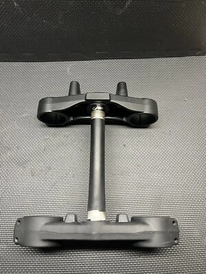 2002 02 YZ250F YZ 250F OEM triple árbol abrazaderas superiores puente de vástago de dirección inferior Foto 1 de 4