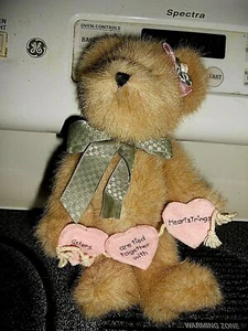 GUC "BOYDS BEAR**SISSY BEARHUGS" PLÜSCH BOYD BÄR MIT ETIKETT 8 ZOLL GROSS ROSA HERZEN GUC - Bild 1 von 4