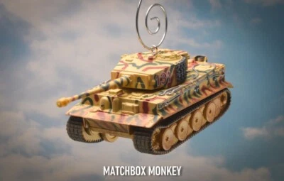 German Pzkpfw VI Tiger Ausf E 1st SS Panzer Tank Army Christmas Ornament Adorno - Image 1 of 4