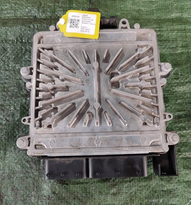 36002596 Centralina iniezione  VOLVO XC60 2.4 D5 AWD SUV 5p/d/2401cc - Immagine 1 di 4