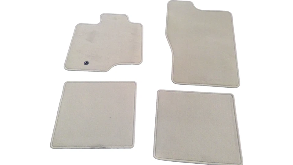 KIT ALFOMBRILLA DELANTERA PARA NAVEGADOR LINCOLN 05 5L1Z7813300AAA - NUEVO OEM Foto 1 de 1