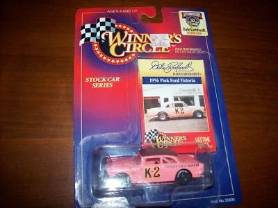 WINNERS CIRCLE DALE GAINHARDT 1/64 DIECAST 1956 ROSA FORD VICTORIA - Imagem 1 de 3