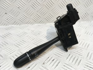 J2232_CHRYSLER VOYAGER III WIPER INDICATOR CONTROL SWITCH STALK / 4685267