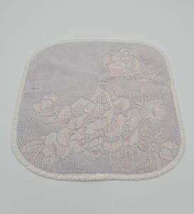 Vtg Fieldcrest Stately Homes Textured Floral Wash Cloth Pink Lavender Rounded - Picture 1 of 5
