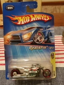 Hot Wheels 2005 AIRY 8 #004/185 Silver Realistix #4/20 First Editions - Bild 1 von 4