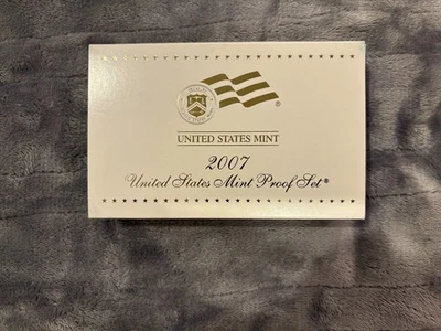 2007 US Mint Proof Coin Set w/Box & COA - Image 1 of 3