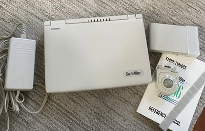 Винтажный ноутбук Toshiba Satellite T1910CS с адаптером, мышью, только ручные детали - Изображение 1 из 4