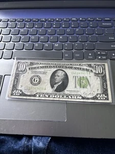 1928 B $10 FEDERAL RESERVE NOTE = CHICAGO = REDEEMABLE IN GOLD ON DEMAND - Picture 1 of 6
