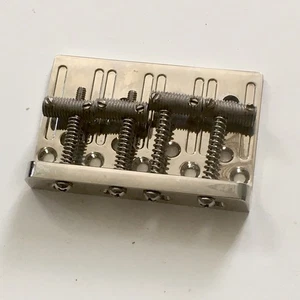 Electric Bass Guitar Fender? Precision Bass Bridge Plate Chrome Threaded Saddles - Picture 1 of 12
