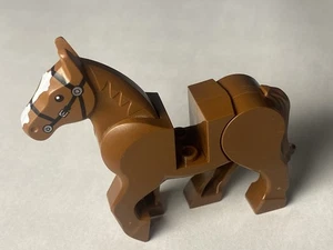 LEGO Reddish Brown Horse Movable Legs Ref 10352c01pb01 Set 9469 9474 9471 - Imagen 1 de 1