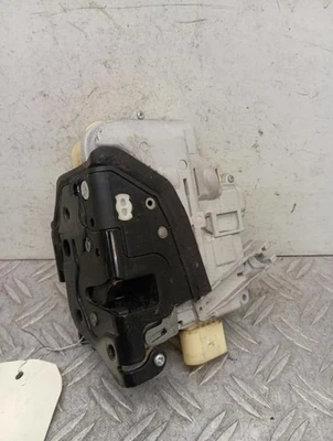 Serrure avant gauche VOLKSWAGEN PASSAT 5 BREAK 3C1837015A - Photo 1/4