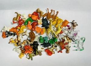 Lápiz de plástico de goma vintage de animales miniatura Hong Kong Google Eyes - Imagen 1 de 4