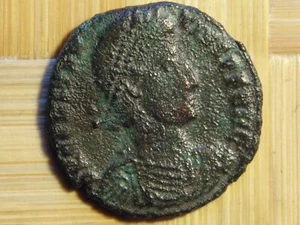 Costanzo II AE follis. 351-355 AD. ANTICA MONETA IMPERIALE ROMANA, pulita. - Imagen 1 de 5