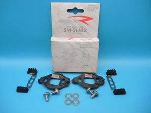 SHIMANO SM-SH82 PEDAL CLEATS FOR DURA ACE PD-7700 / ULTEGRA PD-6600 / 105 PD5500 - Picture 1 of 10
