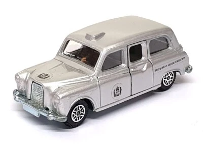 Dinky Toys Appx 10cm Long Diecast 241 - 1977 Silver Jubilee Taxi - Silver - Image 1 of 4