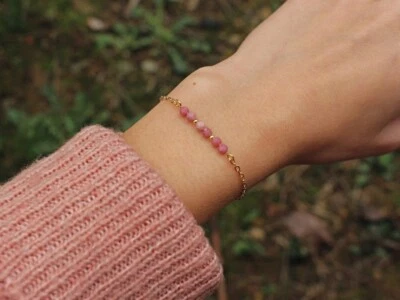 Pulseras ajustables de cadena chapada en oro con cuentas redondas facetadas de ópalo rosa para mujer de 6-8"" Foto 1 de 4