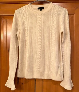 J Crew - Suéter con Cable Cuello Redondo - Color Muselina Talla Pequeña - Puño Campana Nuevo con Etiquetas - Imagen 1 de 4