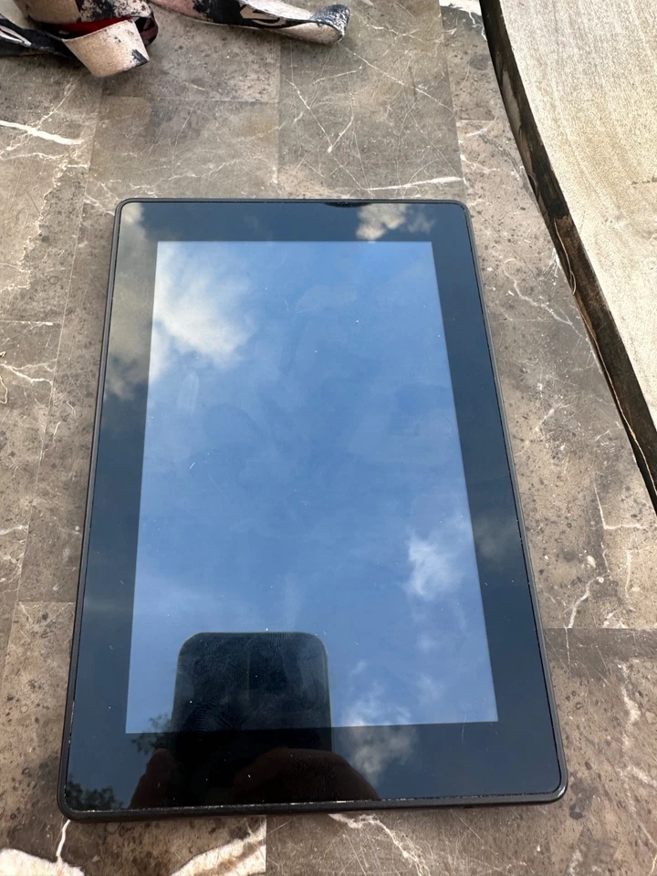 Amazon Kindle Fire HD (3rd Generation) 8GB, Wi-Fi, 7in - Black - Image 1 of 3