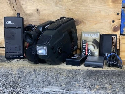 JVC Compact VHS GR-AX500U Video Camera Recorder VHSC Turn On As Is Read Untested - Image 1 of 4