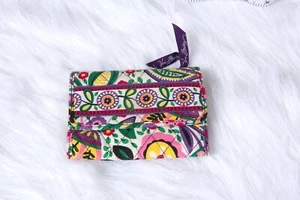 VERA BRADLEY Tri Fold Wallet Flowers - Picture 1 of 7
