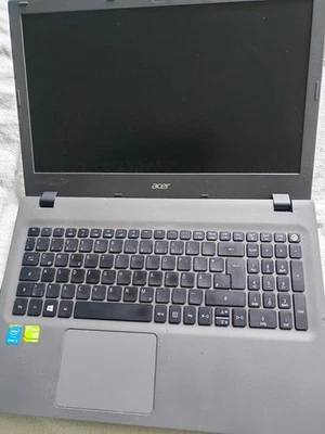 Laptop Acer Aspire E 15 (E5-573G-569Y), ohne Festplatte - Bild 1 von 4