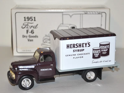 Ford F-6 1951 First Gear furgoneta de mercancías secas escala 1:34 (jarabe de Hershey) Foto 1 de 4