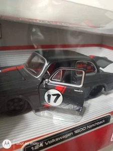 Maisto All Stars Volkswagen 1600 Notchback VW Dark Grey Metallic Black 1:24 - Picture 1 of 18