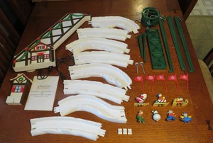 Mr. Christmas SANTA'S SKIPISTE 1992 UNVOLLSTÄNDIG Ersatzteile Konvolut *LESEN* - Bild 1 von 15