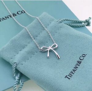 Tiffany & Co.925 Sterling Silver Bow Tie Pendant Necklace
