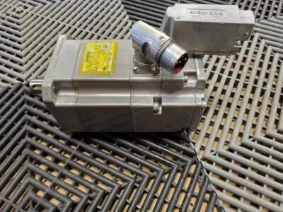 Siemens 1FK7042-5AF21-1UA0 Brushless AC Servo Motor - Image 1 of 4