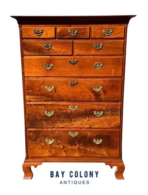 IMPORTANTE REINA ANNE NOGAL ESTE DE PENNSYLVANIA PECHO ALTO EN PIES DE SOPORTE OGEE Foto 1 de 4