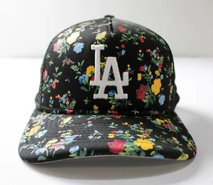 Los Angeles Dodgers Men's New Era 9Forty Floral Trucker Hat CL8 Black One Size - Picture 1 of 6