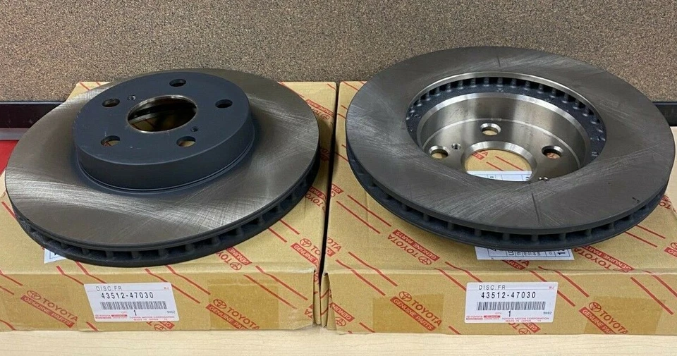 TOYOTA GENUINE 2004-2009 PRIUS FRONT DISC BRAKE ROTORS QTY 2 - Image 1 of 1