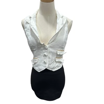 Bebe White Button Up Sleeveless Vest Cropped Tailored Blazer Style Size 6 - Image 1 of 4