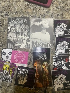 Misfits Lot Aufkleber Postkarten Tour Pass & mehr - Bild 1 von 7