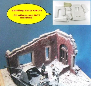 Custom Dioramics 1/35 Brick House Corner Section with Door WWII [Diorama] CD-111 - Bild 1 von 1