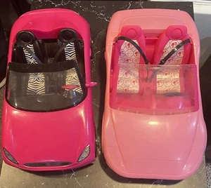 2 Barbie Glam Convertible Pink Sports Cars Mattel - Picture 1 of 12