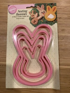 Wilton Nesting Bunnies Bunny Rabbit Cookie Cutter Set 1993..New - Picture 1 of 2