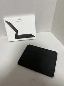 Magic Keyboard For iPad Air 4th Gen , Ipad Pro 11-inch (1st, 2nd & 3rd Gen) - Picture 1 of 3