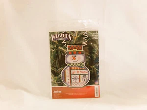 Cross Stitch Ornament Let It Snow Snowman 14ct White Plastic Canvas Wizzlrs - Picture 1 of 2