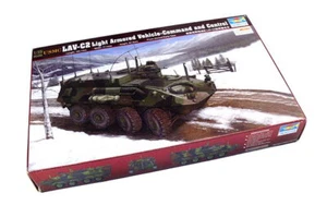 TRUMPETER 00371 Military Model 1/35 USMC LAVC2 Vehicle Command & Control P0371 - Bild 1 von 1