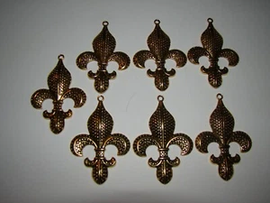 Lot of 7 Fleur De Lis Goldtone Studded Charms Chunky Jewelry Making - Picture 1 of 4